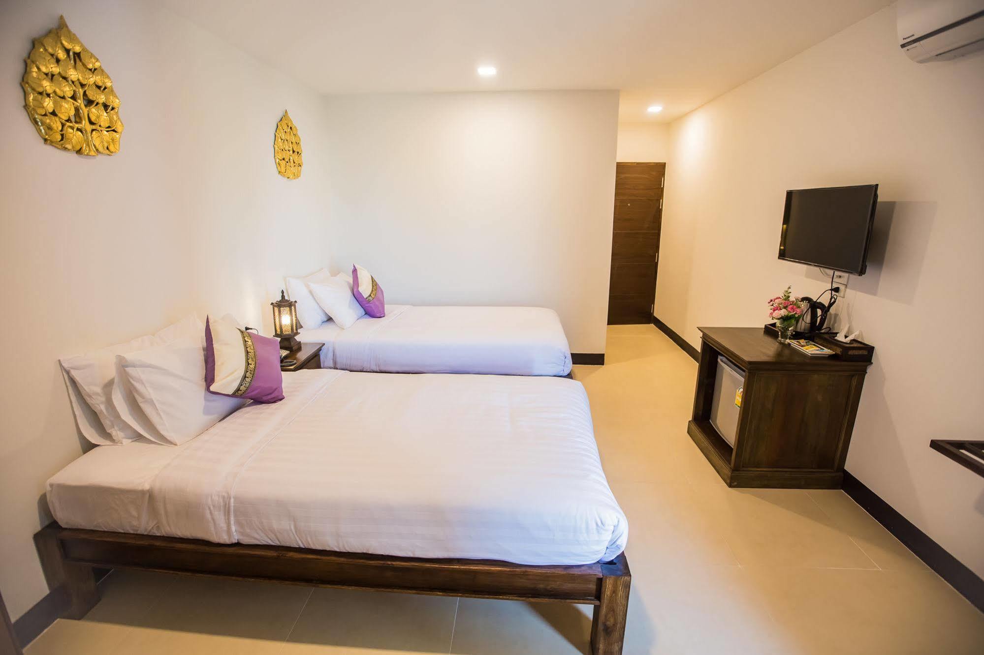 C Hotel Boutique And Comfort Csiangmaj Kültér fotó