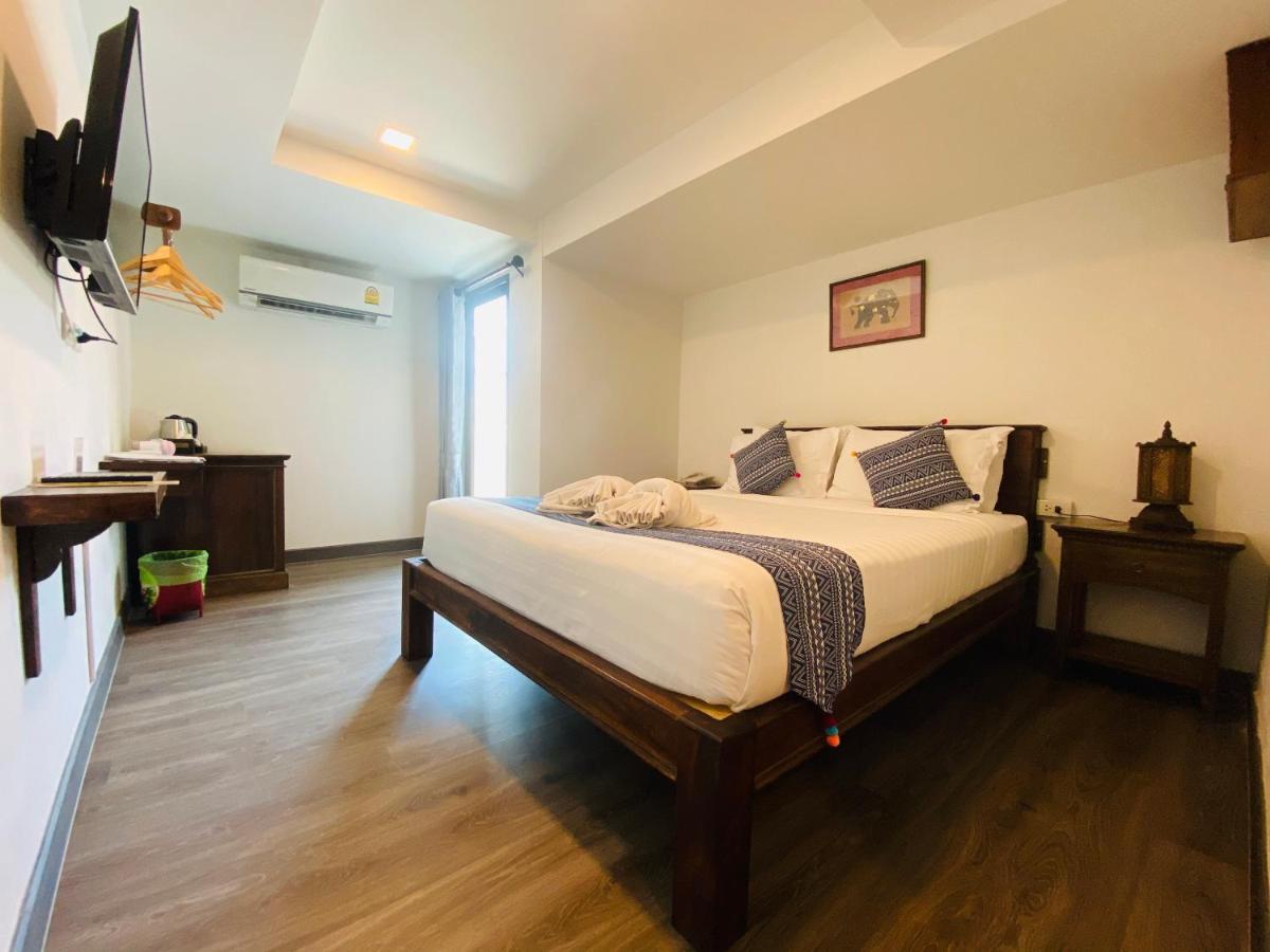 C Hotel Boutique And Comfort Csiangmaj Kültér fotó