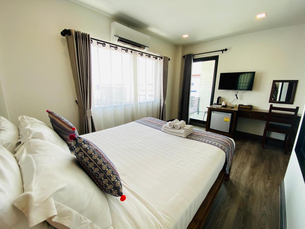 C Hotel Boutique And Comfort Csiangmaj Kültér fotó